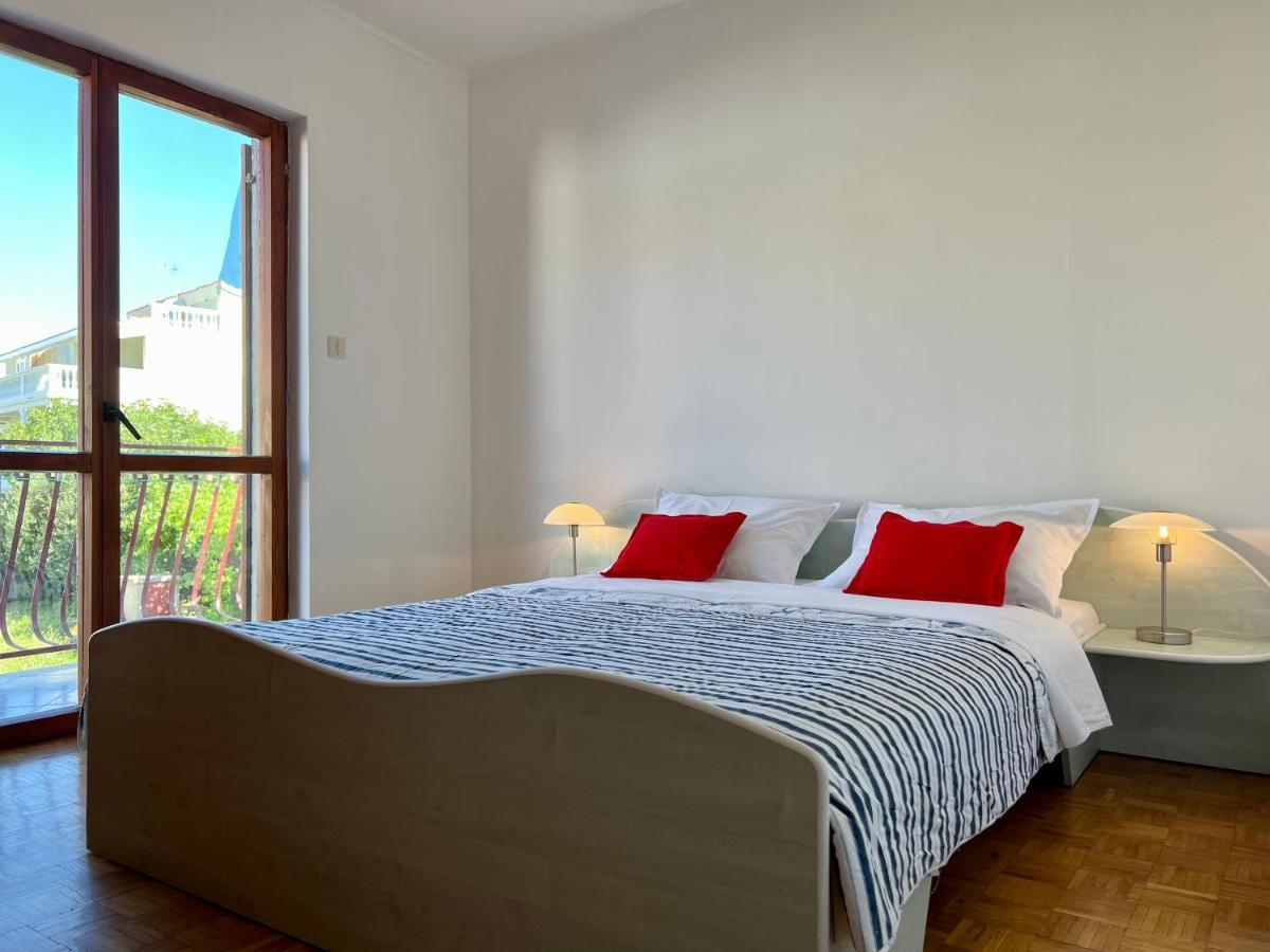 Vodice Center Apartments Экстерьер фото